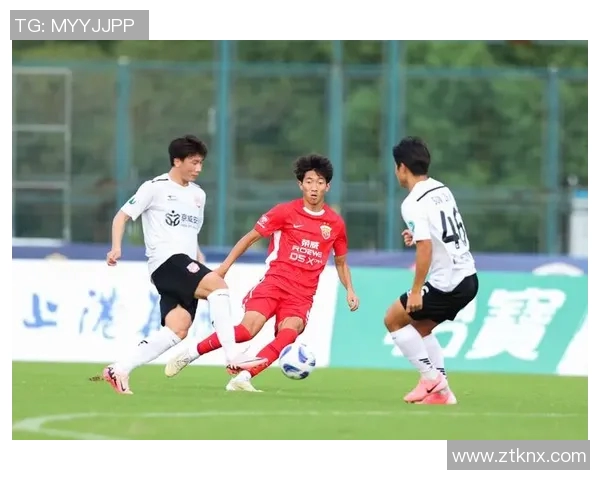 中乙升级资格争夺战火重燃各队全力以赴争夺宝贵名额